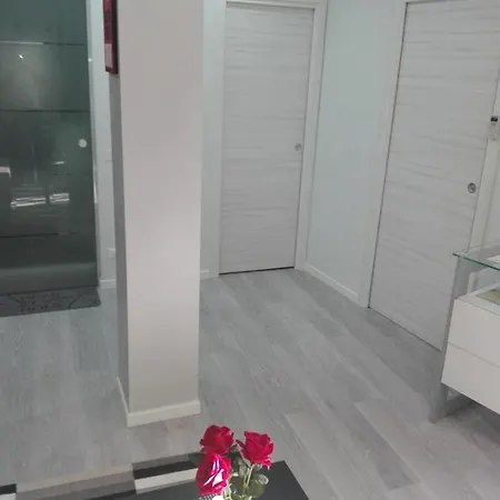 Apartment Sweet *